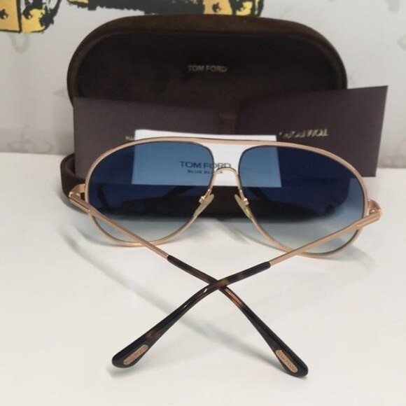 Tom Ford TF450 28P “Cliff” Aviator Sunglasses – Rose Gold / Gradient Blue - Picture 3 of 11